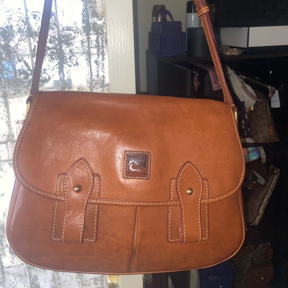 Dooney & Bourke Florentine Leather Crossbody . SOLD!!!!